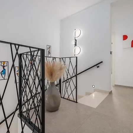 Amaris With Private Heated Pool *