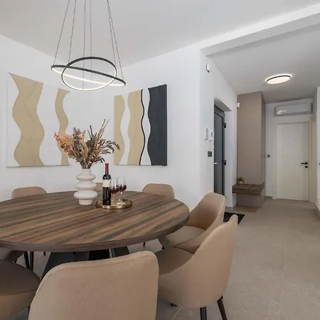 Vila Amaris With Private Heated Pool Malinska