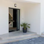 Amaris With Private Heated Pool