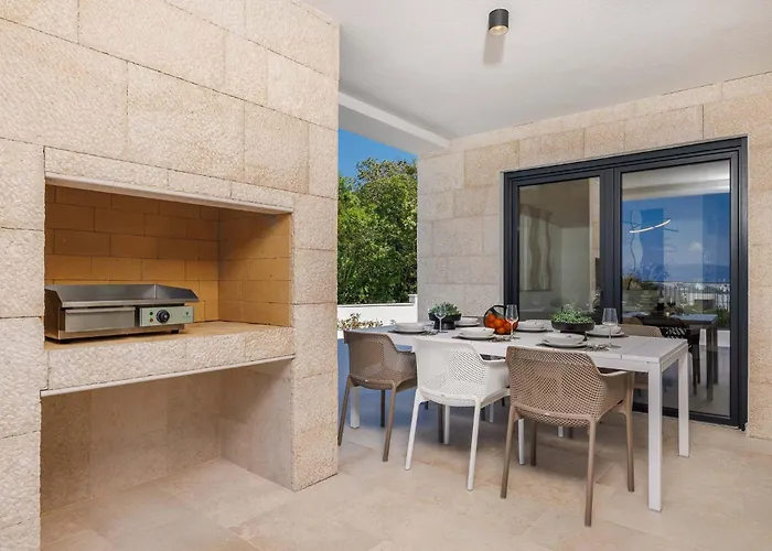 빌라 Amaris With Private Heated Pool